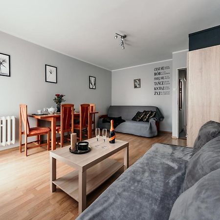 Spacious 3 Bedroom Apartament Near Olivia Business Center Gdansk Dış mekan fotoğraf