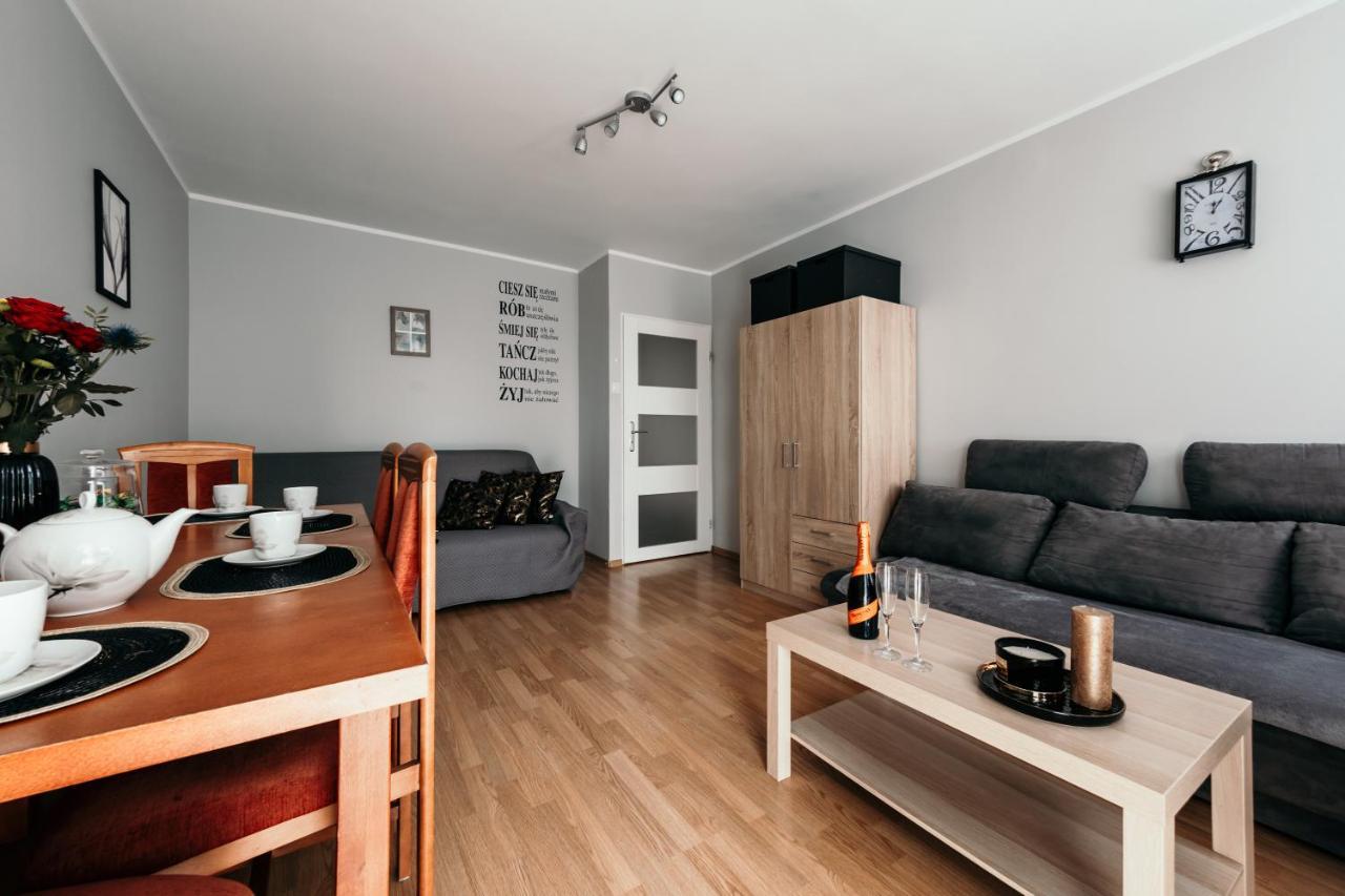 Spacious 3 Bedroom Apartament Near Olivia Business Center Gdansk Dış mekan fotoğraf
